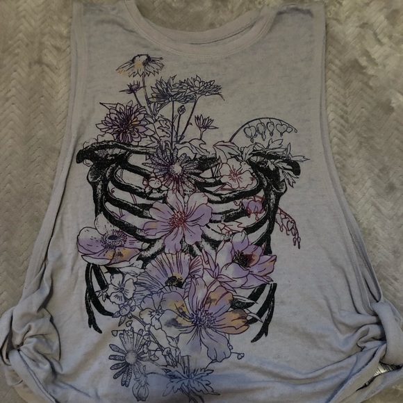 Ribcage and Floral Cutout Tanktop - Picture 2 of 3